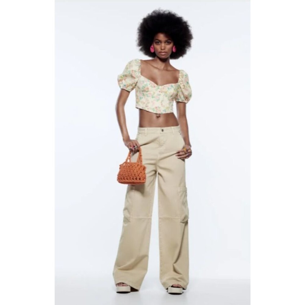 Zara Khaki Wide Leg Cargo Pants